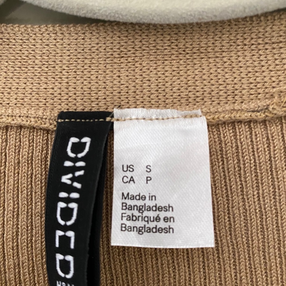 Sweater - Picture 2 of 3